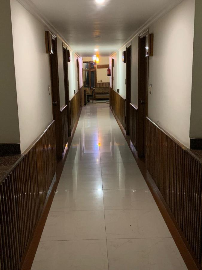 Hotel Raman'S Jagadhri ภายนอก รูปภาพ