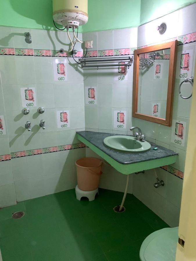 Hotel Raman'S Jagadhri ภายนอก รูปภาพ